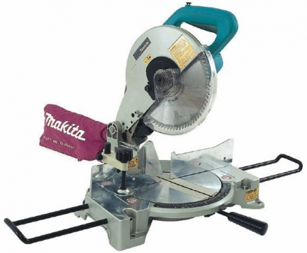 Торцовочная пила Makita LS1040 в прокат в Костроме. У нас лучшая цена за сутки! Возможность взять в аренду с выгодной скидкой до 40% при экспресс доставке 24/7. И помните, ночью стоимость еще дешевле на 30%! #арендапрокат #виброплита #выгодно